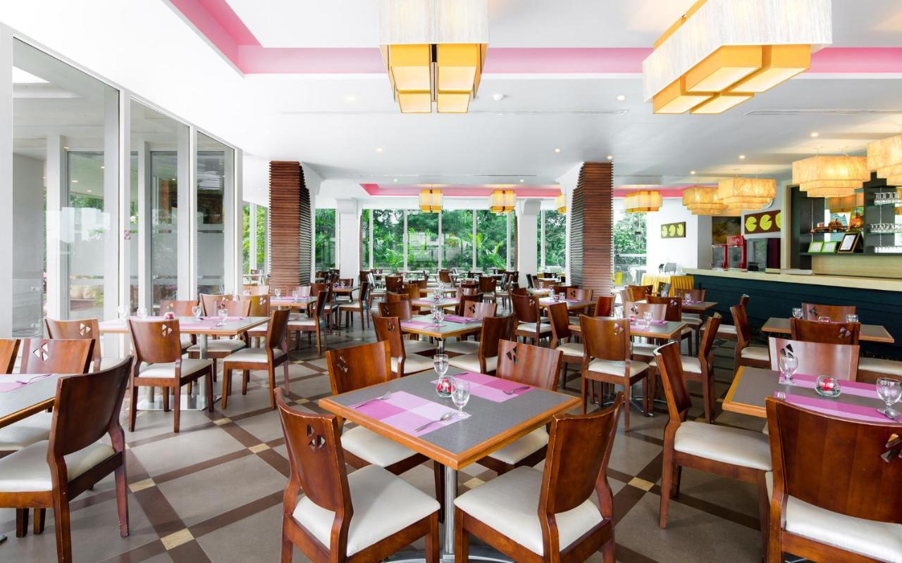 Aiyara Grand Hotel Pattaya Exterior photo