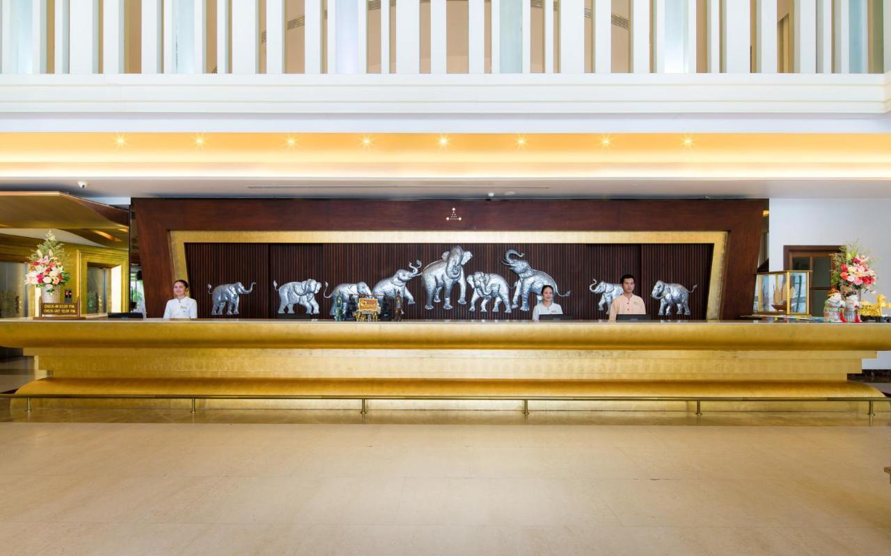 Aiyara Grand Hotel Pattaya Exterior photo