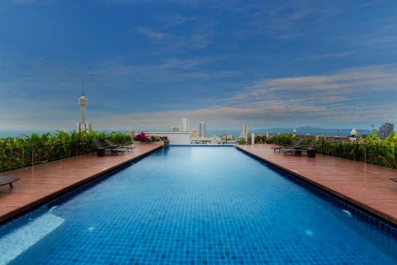 Aiyara Grand Hotel Pattaya Exterior photo