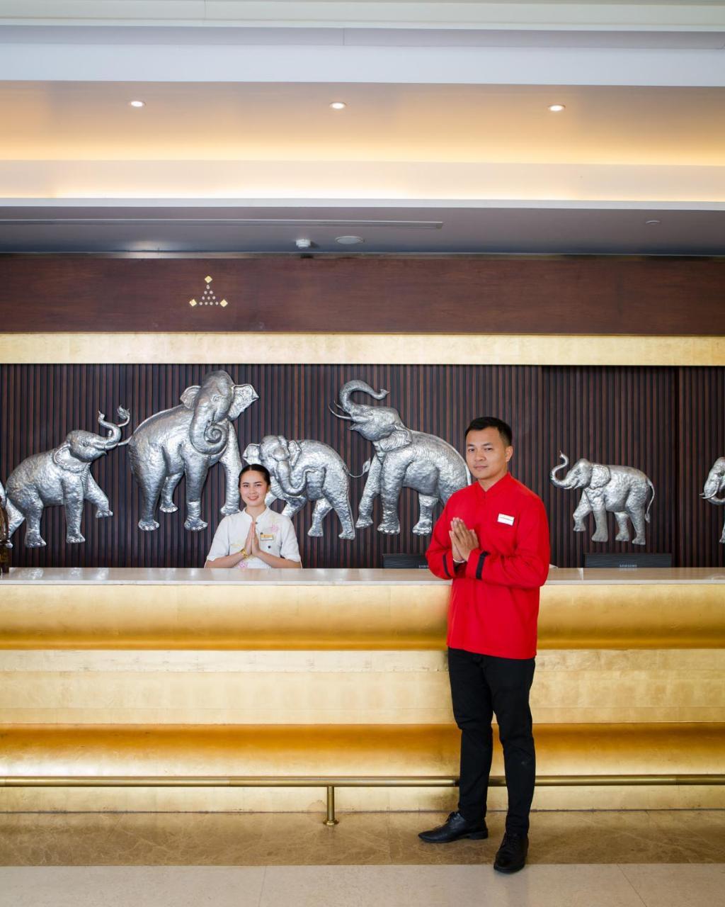 Aiyara Grand Hotel Pattaya Exterior photo