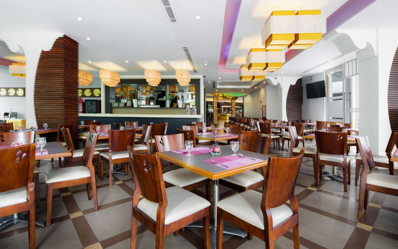 Aiyara Grand Hotel Pattaya Exterior photo