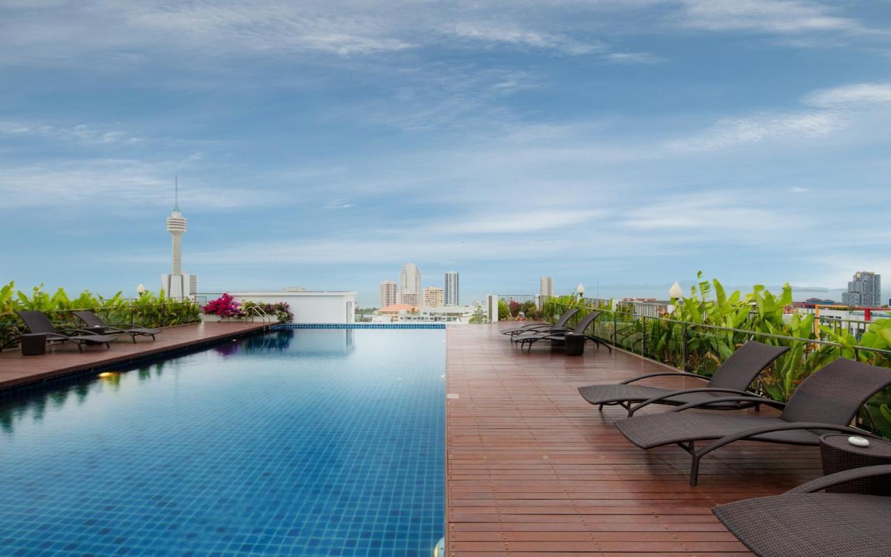 Aiyara Grand Hotel Pattaya Exterior photo