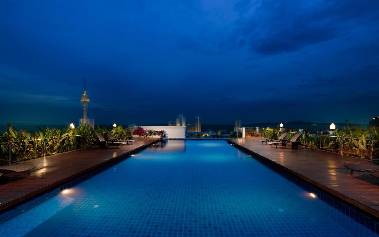 Aiyara Grand Hotel Pattaya Exterior photo